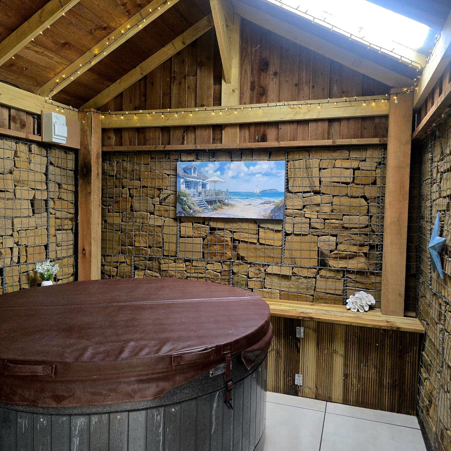 Hot tub Blue bell and interior